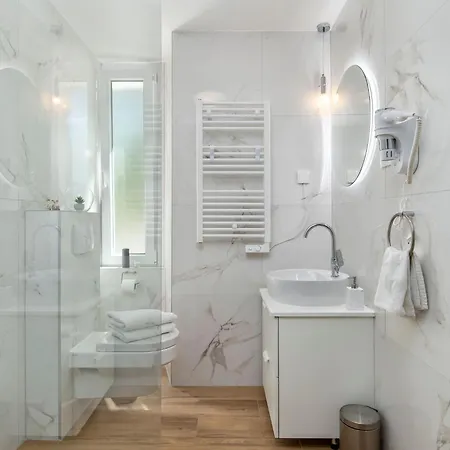 Incenter 2 By Interhome *