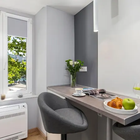 Incenter 2 By Interhome Apartament Rijeka