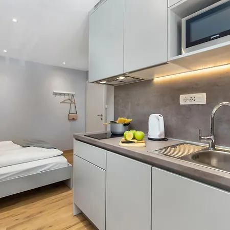 Incenter 2 By Interhome Apartament Rijeka